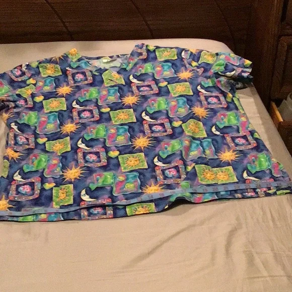 O2 Scrubs top size large? - Picture 6 of 6